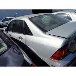 ford focus berlina (cak) del año 2002