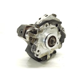 Recambio de bomba inyección para volvo xc70 2.4 d awd ocean race referencia OEM IAM 8689590  