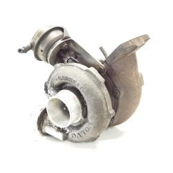 Recambio de turbocompresor para volvo xc70 2.4 d awd ocean race referencia OEM IAM 8653146  