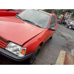 peugeot 205 berlina del año 1997
