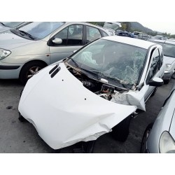 peugeot 206 berlina del año 2001