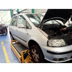 seat alhambra (7v9) del año 2010