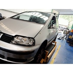seat alhambra (7v9) del año 2010