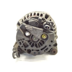 Recambio de alternador para volkswagen polo (9n1) highline referencia OEM IAM 045903023A  