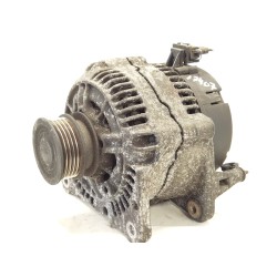 Recambio de alternador para volkswagen polo berlina (6n1) básico referencia OEM IAM 028903026A  