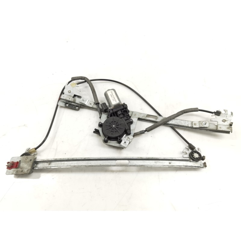 Recambio de elevalunas delantero derecho para bmw serie 3 berlina (e46) 320d referencia OEM IAM Recambio de elevalunas delantero derecho para bmw serie 3 berlina (e46) 320d referencia OEM IAM
