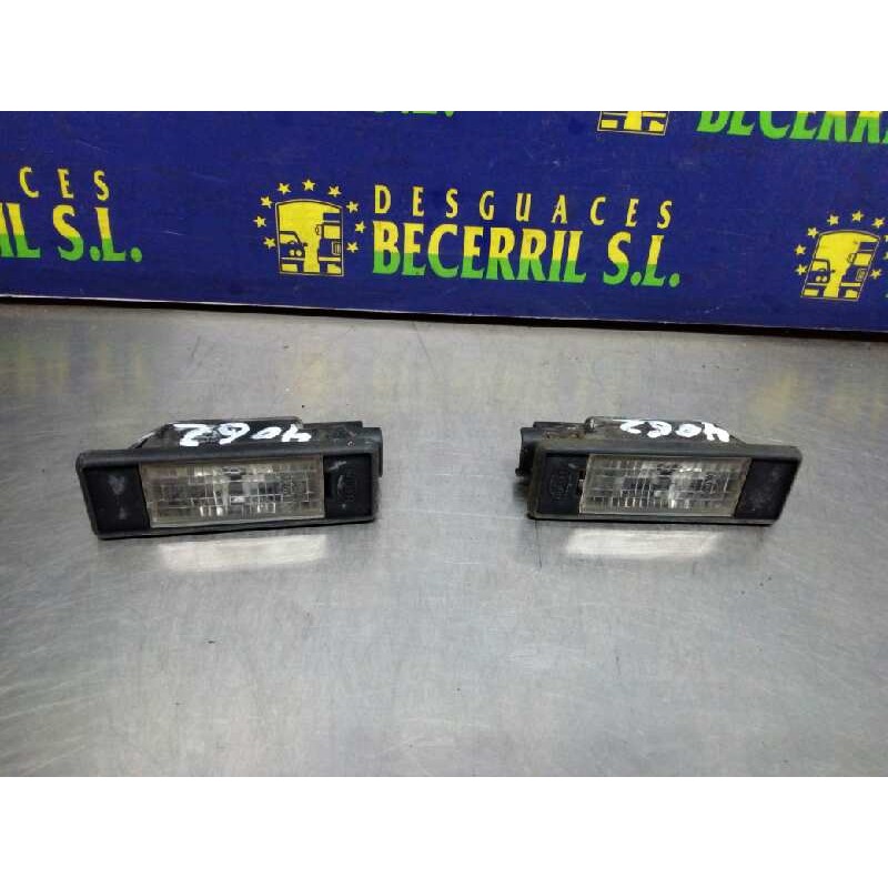 Recambio de piloto matricula para nissan primera berlina (p12) acenta referencia OEM IAM 26510AU300 Recambio de piloto matricula para nissan primera berlina (p12) acenta referencia OEM IAM 26510AU300