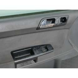 Recambio de puerta delantera izquierda para volkswagen polo (9n1) match referencia OEM IAM   