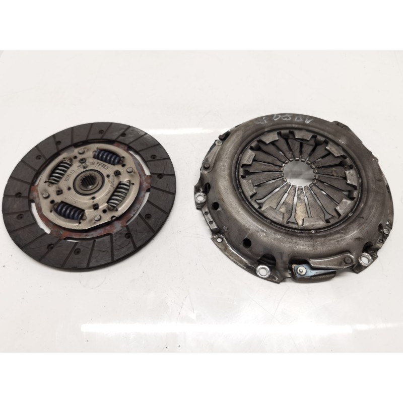 Recambio de kit de embrague para ford fiesta berl./courier surf referencia OEM IAM 802060 Recambio de kit de embrague para ford fiesta berl./courier surf referencia OEM IAM 802060