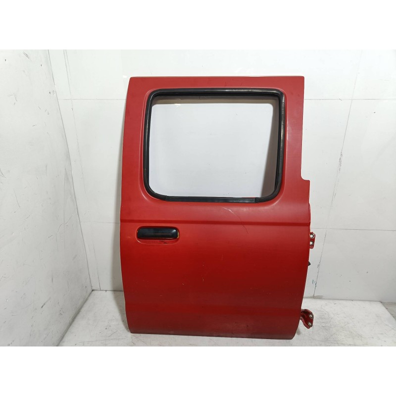 Recambio de puerta trasera derecha para nissan pick-up (d22) td doble cabina navara 4x4 referencia OEM IAM   