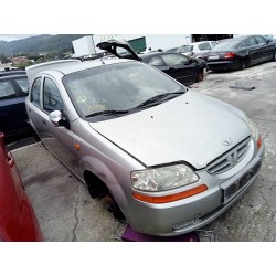 daewoo kalos del año 2004