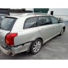 toyota avensis wagon (t25) del año 2005