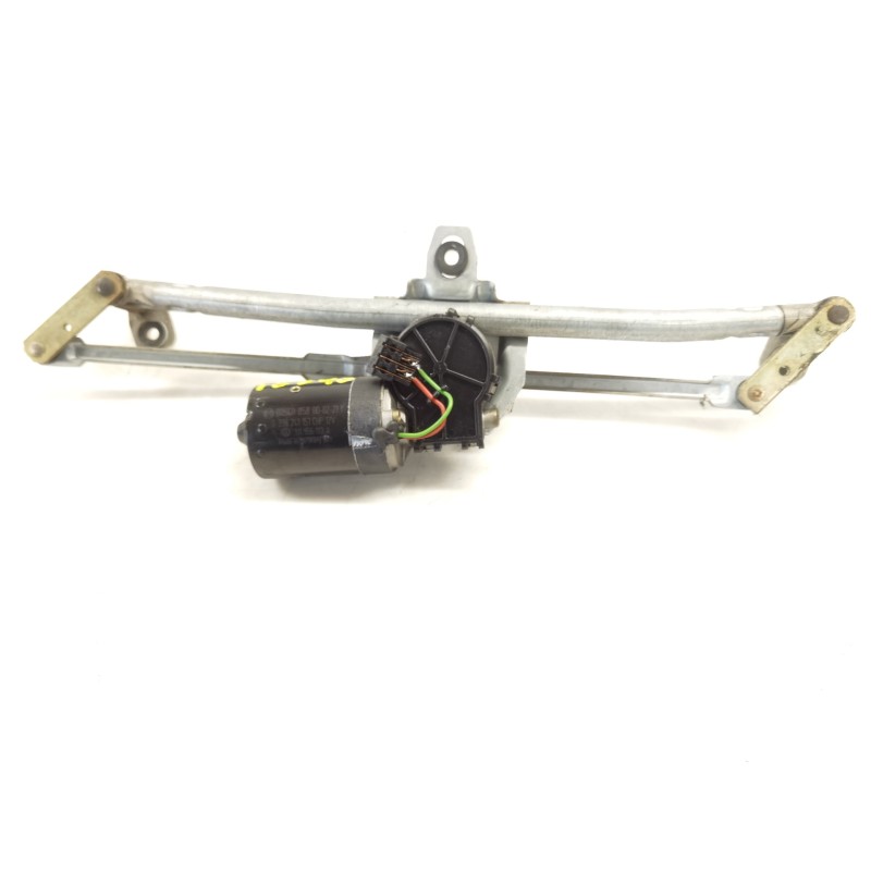Recambio de motor limpia delantero para audi a3 (8l) 1.6 ambiente referencia OEM IAM 0390241151 Recambio de motor limpia delantero para audi a3 (8l) 1.6 ambiente referencia OEM IAM 0390241151