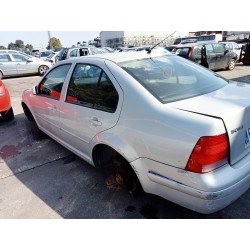 volkswagen bora berlina (1j2) del año 1999