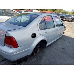 volkswagen bora berlina (1j2) del año 1999