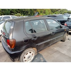 volkswagen polo berlina (6n1) del año 1999
