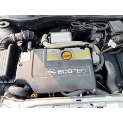 opel astra g berlina del año 2001