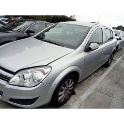 opel astra h berlina del año 2007