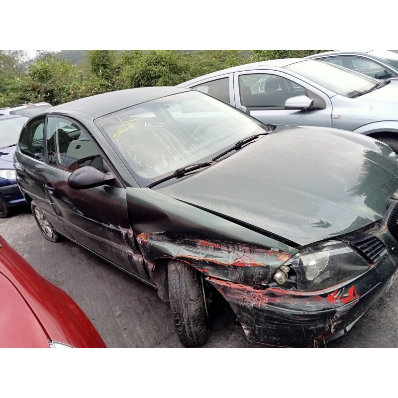 seat ibiza (6l1) del año 2003
