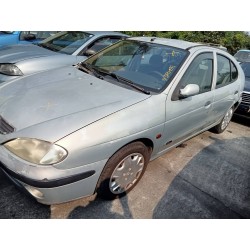 renault megane i fase 2 berlina (ba0) del año 2001
