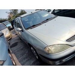 renault megane i fase 2 berlina (ba0) del año 2001