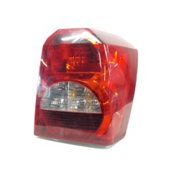 Recambio de piloto trasero derecho para dodge caliber s referencia OEM IAM 05303752  