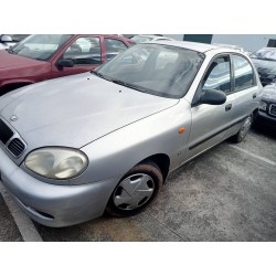 daewoo lanos del año 1999