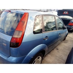ford fiesta (cbk) del año 2003