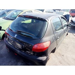 peugeot 206 berlina del año 2004