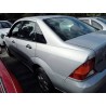 ford focus berlina (cak) del año 2000