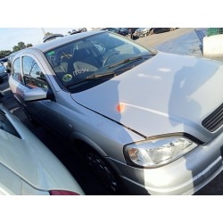 opel astra g berlina del año 2002