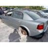 opel vectra c berlina del año 2004