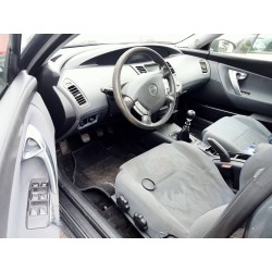 nissan primera berlina (p12) del año 2005