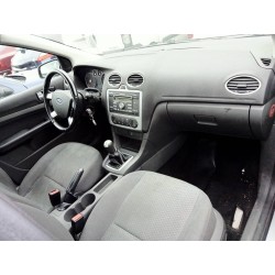 ford focus berlina (cap) del año 2006