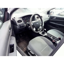 ford focus berlina (cap) del año 2006