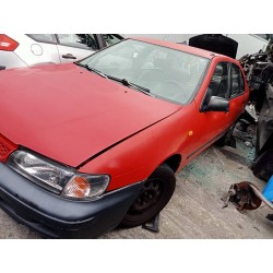 nissan almera (n15) del año 1999
