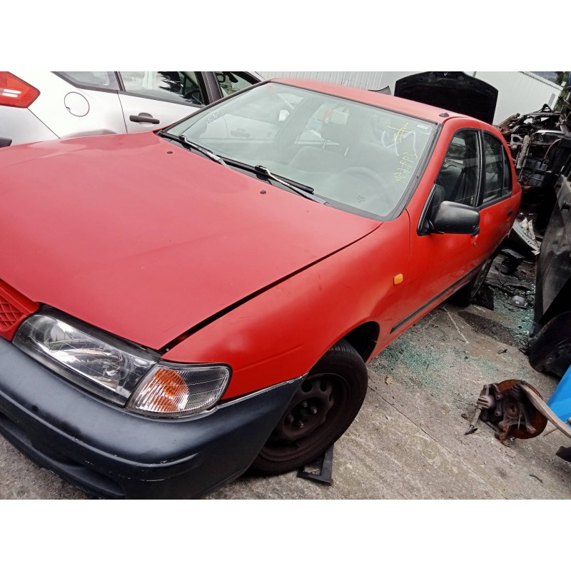 nissan almera (n15) del año 1999