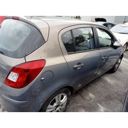 opel corsa d del año 2014