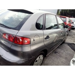 seat ibiza (6l1) del año 2004