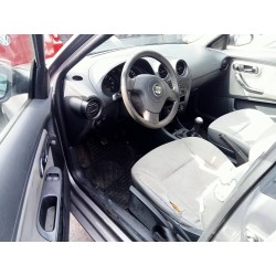 seat ibiza (6l1) del año 2004