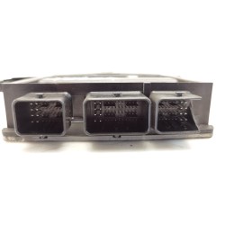 Recambio de centralita motor uce para dacia sandero ambiance referencia OEM IAM 8201002106 8201023847 