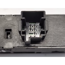 Recambio de mando elevalunas delantero izquierdo para bmw serie 3 berlina (e46) 320d referencia OEM IAM 61318381518 03120010 