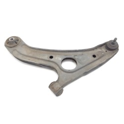 Recambio de brazo suspensión inferior delantero izquierdo para hyundai getz (tb) 1.1 básico referencia OEM IAM 54501ICXXX  