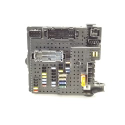 Recambio de caja reles / fusibles para volvo xc90 d5 executive (7 asientos) (136kw) referencia OEM IAM 28080156  
