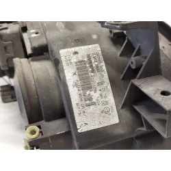 Recambio de faro izquierdo para nissan primera berlina (p12) acenta referencia OEM IAM 26060AU810  