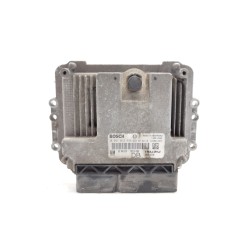 Recambio de centralita motor uce para opel astra h berlina 1.7 16v cdti referencia OEM IAM 55560810 0281012694 55560810DB