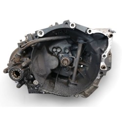 Recambio de caja cambios para peugeot 205 berlina 1.8 d generation referencia OEM IAM 20TA8  