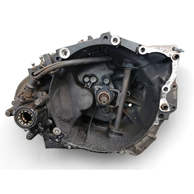 Recambio de caja cambios para peugeot 205 berlina 1.8 d generation referencia OEM IAM 20TA8  