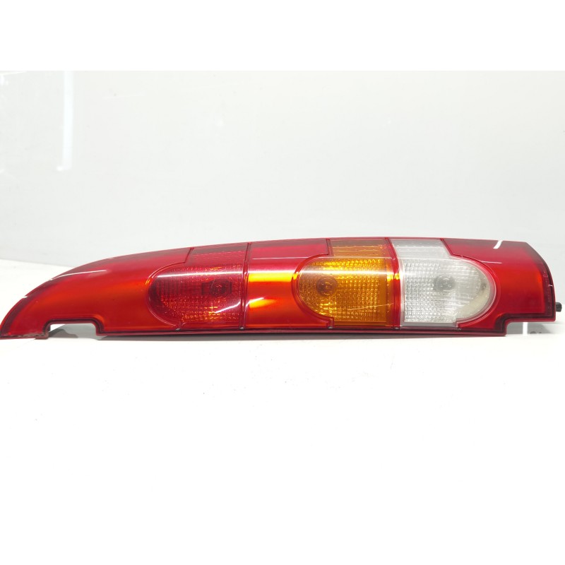Recambio de piloto trasero derecho para renault kangoo (f/kc0) authentique referencia OEM IAM Recambio de piloto trasero derecho para renault kangoo (f/kc0) authentique referencia OEM IAM