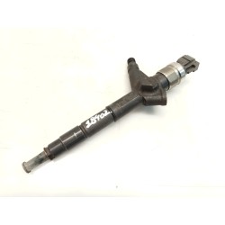 Recambio de inyector para nissan almera tino (v10m) acenta referencia OEM IAM 16600BN820  
